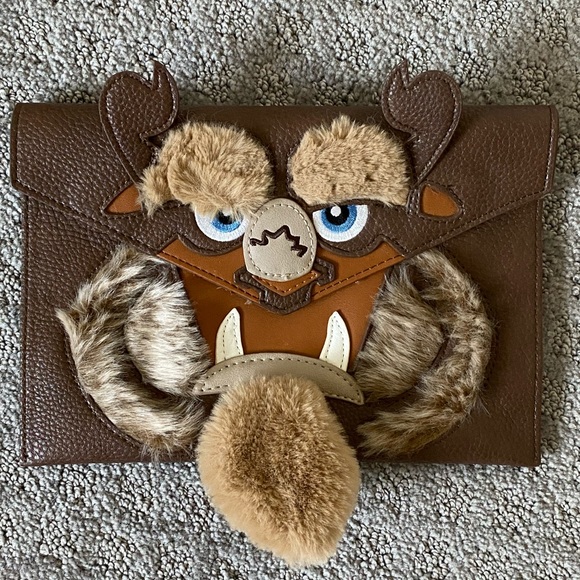 Beauty & The Beast Clutch - Picture 2 of 2